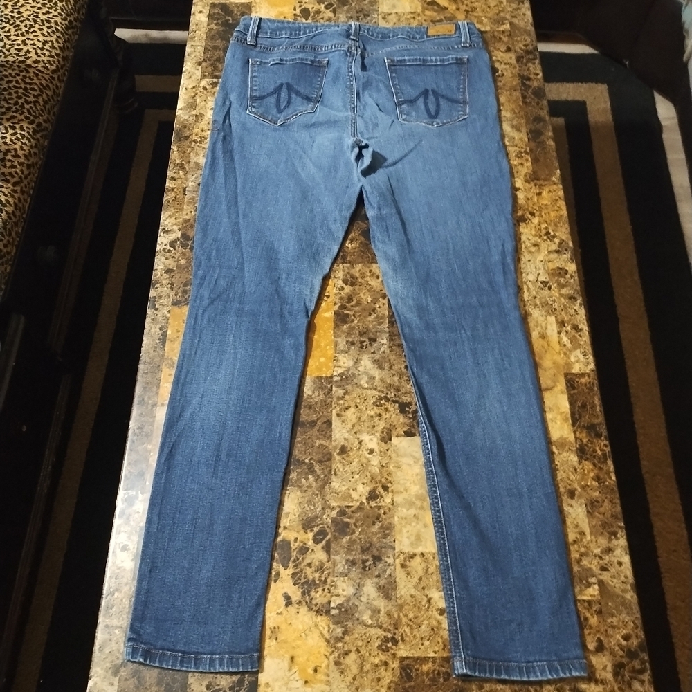 2 Pairs - Level 99 Jeans - Picture 8 of 16